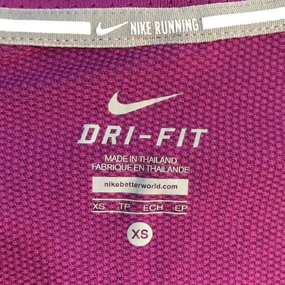 Nike dri-fit running shirt - Picture 3 of 3